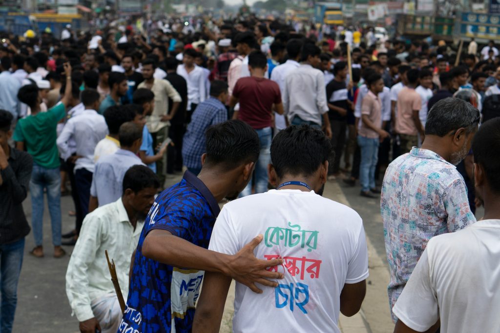 Bangladesh Faces Political Turmoil as Long-Serving Leader Resigns Amid Protests