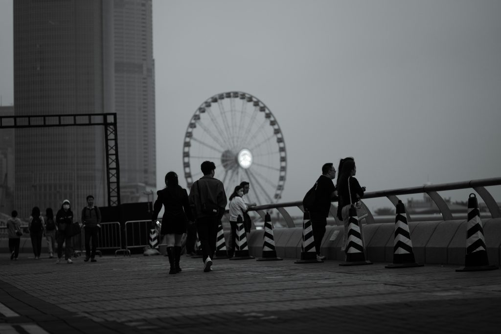 香港10月1日集會重燃抗爭火焰，民眾堅持表達訴求